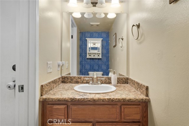 Detail Gallery Image 14 of 50 For 13047 Empty Saddle Ct, Corona,  CA 92883 - 4 Beds | 2/1 Baths