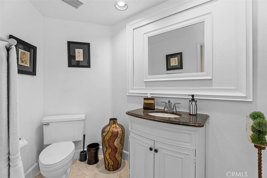 MLS #OC25259216 image #24