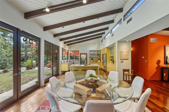 Detail Gallery Image 8 of 55 For 17610 Chase St, Northridge,  CA 91325 - 4 Beds | 3 Baths