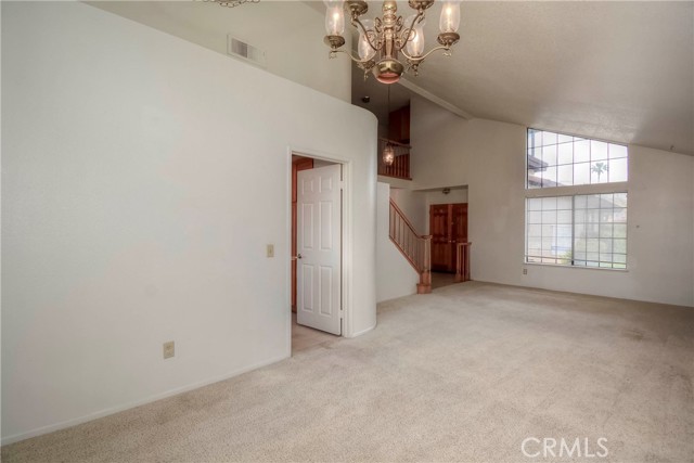 10685 Ridgefield, Moreno Valley CA: https://media.crmls.org/medias/04204816-a4b7-4f0d-b315-b7fc5cb628b5.jpg