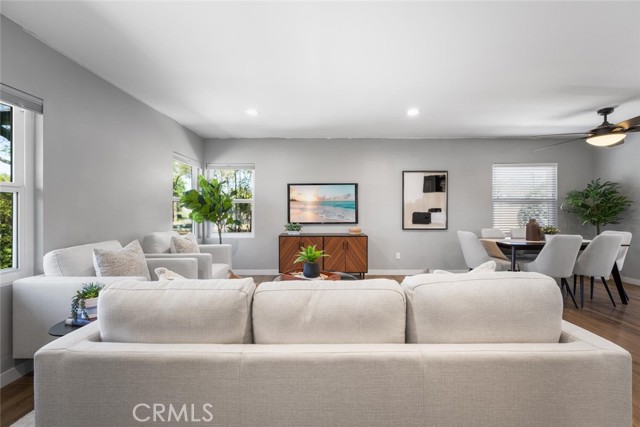 4513 E Cervato Street, Long Beach CA: https://media.crmls.org/medias/0420bef0-48e7-4ea1-9d28-bb5b982655f5.jpg