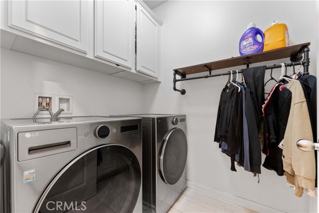 Detail Gallery Image 21 of 34 For 4803 Hawk Ridge Ave, Fontana,  CA 92336 - 4 Beds | 3/1 Baths
