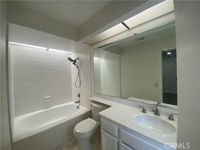 Detail Gallery Image 23 of 27 For 17 Rock Cliff Pl, Phillips Ranch,  CA 91766 - 2 Beds | 2/1 Baths