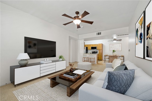 Detail Gallery Image 3 of 16 For 41410 Juniper St #712,  Murrieta,  CA 92562 - 2 Beds | 2 Baths