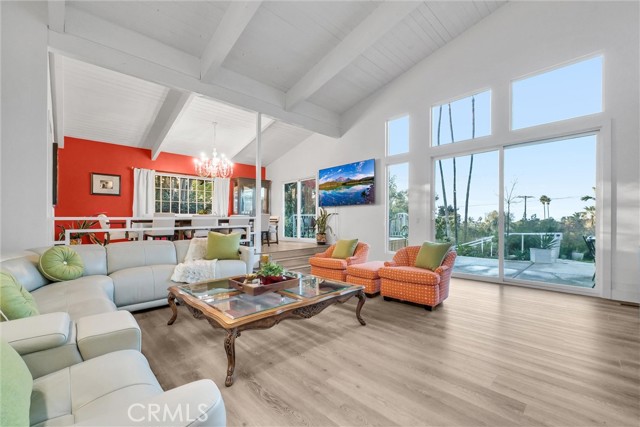 Image 7 of 49 For 2120 Fairview