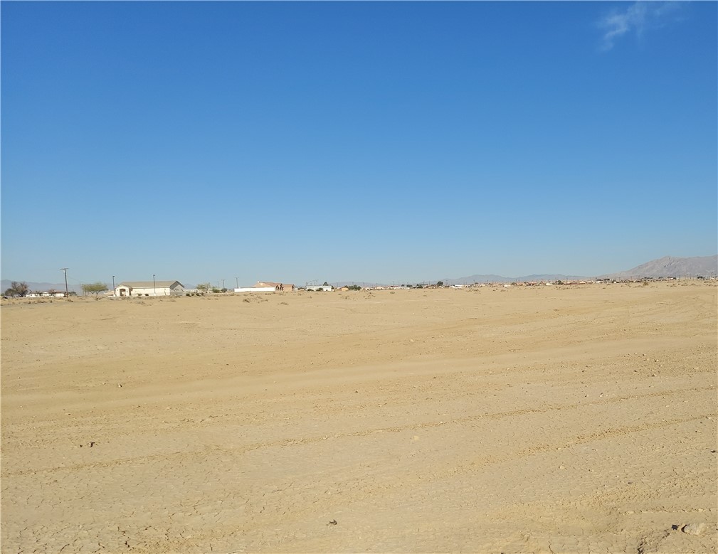 1991 Service Road, Thermal, California 92274, ,Land,For Sale,1991 Service Road,CRHD23116601