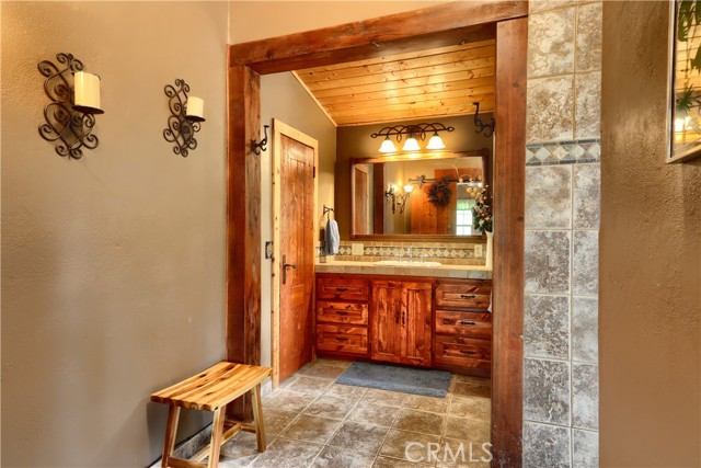 Detail Gallery Image 16 of 69 For 7072 Cranes Nest Rd, Mariposa,  CA 95338 - 1 Beds | 1 Baths