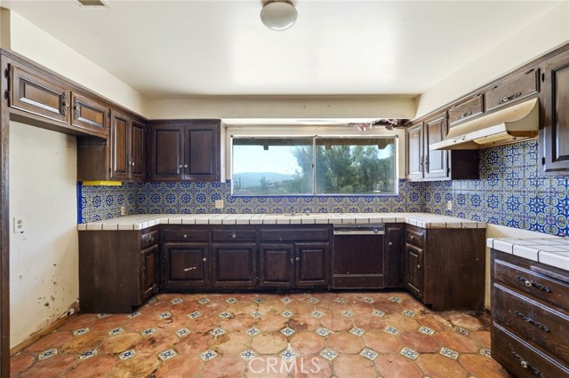 Detail Gallery Image 15 of 45 For 11560 Darling Rd, Agua Dulce,  CA 91390 - 4 Beds | 3 Baths