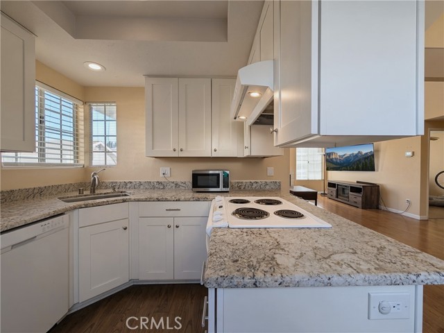 Front Image Thumbnail for CRTR26231687