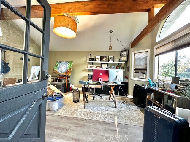 Detail Gallery Image 15 of 23 For 20462 Pine Rd, Trabuco Canyon,  CA 92679 - 3 Beds | 3 Baths