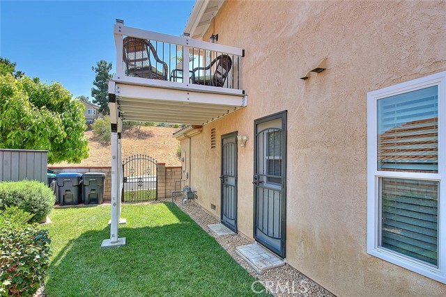 13563 Meadow Crest Drive, Chino Hills CA: https://media.crmls.org/medias/0425b09a-f8b4-4137-a70e-c50ada275582.jpg