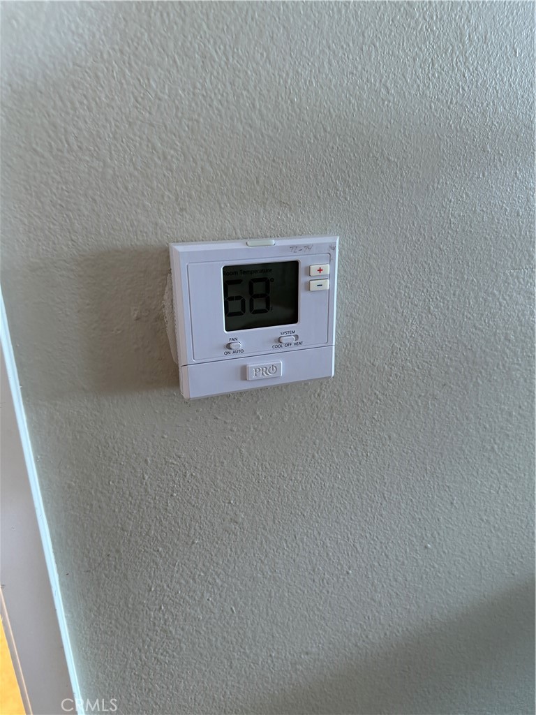 https://media.crmls.org/medias/0426276c-54dd-4524-a86d-6cad08de1ef2.jpg?preset=X-Large