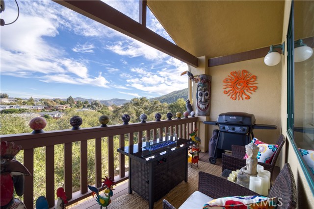 Detail Gallery Image 8 of 28 For 6441 Fiddleneck Lane, Avila Beach,  CA 93424 - 2 Beds | 2/1 Baths