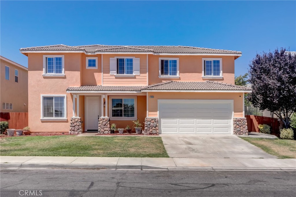 14990 Skipper Ln, Victorville, CA 92394