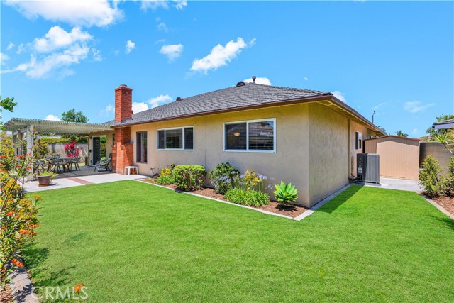 Detail Gallery Image 45 of 47 For 10924 Nighthawk Circle, Fountain Valley,  CA 92708 - 4 Beds | 2/1 Baths