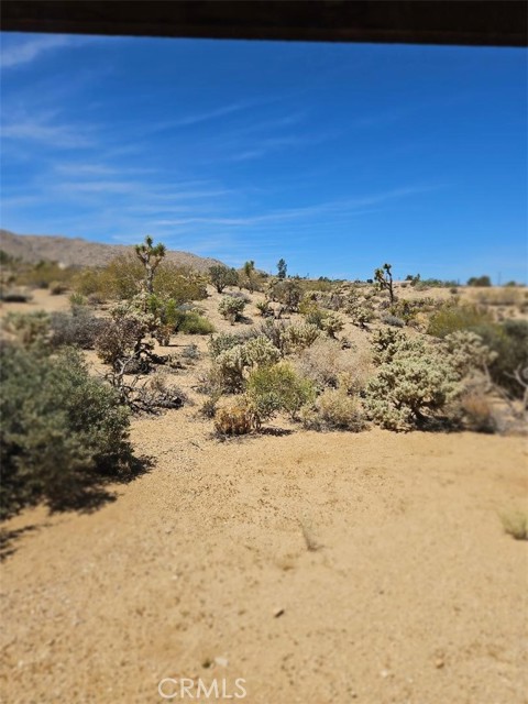 61391 Alta Vista Drive, Joshua Tree CA: https://media.crmls.org/medias/04299a77-4c29-4437-9d16-eadf0ce9f297.jpg
