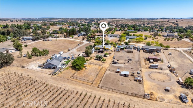 7240 Iverson Place, Paso Robles CA: https://media.crmls.org/medias/0429bc80-3d92-4cd8-a63a-70e66d1b3a6c.jpg