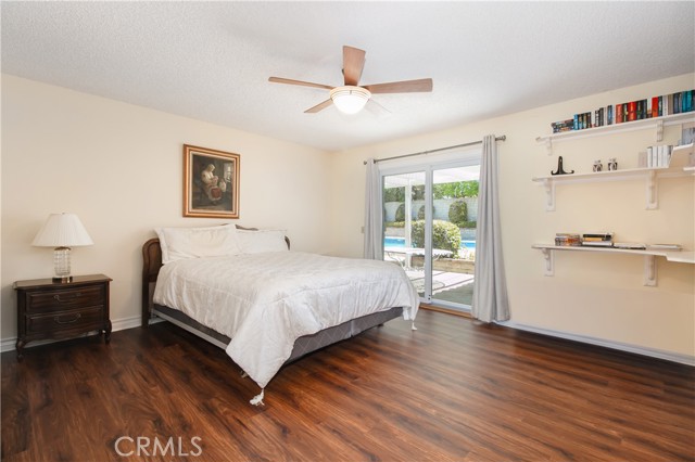 10200 Bothwell Road, Northridge CA: https://media.crmls.org/medias/042a492a-2031-4687-9ed0-45f64110dca9.jpg