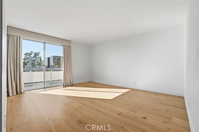 Detail Gallery Image 28 of 37 For 321 S San Vicente Bld #604,  Los Angeles,  CA 90048 - 2 Beds | 2 Baths