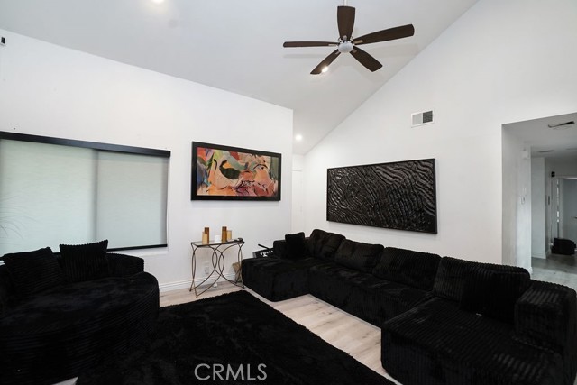 16519 Poppyglen photo 11