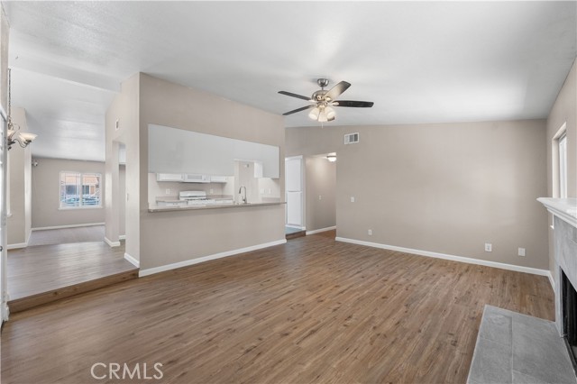 4633 Dowel Avenue, Palmdale CA: https://media.crmls.org/medias/042ba086-495d-4f08-b9c5-8747b4c10843.jpg