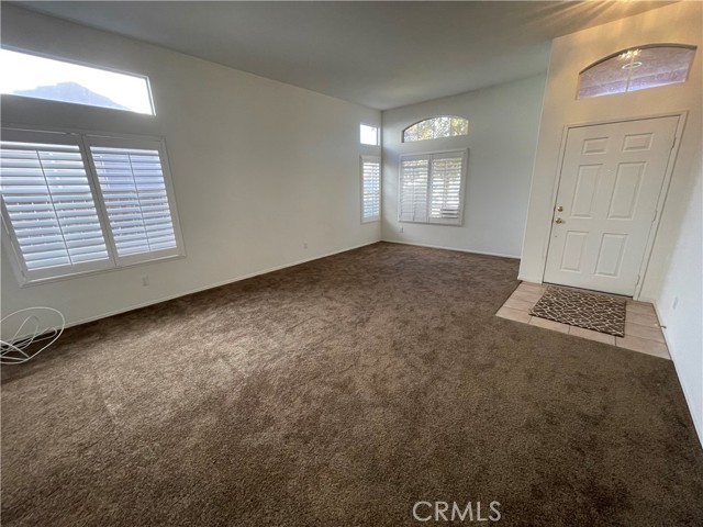 Detail Gallery Image 4 of 45 For 35419 Marsh Ln, Wildomar,  CA 92595 - 4 Beds | 2 Baths