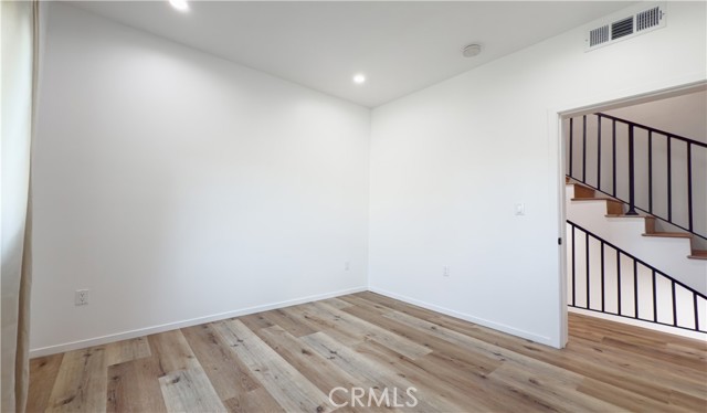 Detail Gallery Image 11 of 21 For 121 S Coronado, Los Angeles,  CA 90057 - 3 Beds | 2 Baths