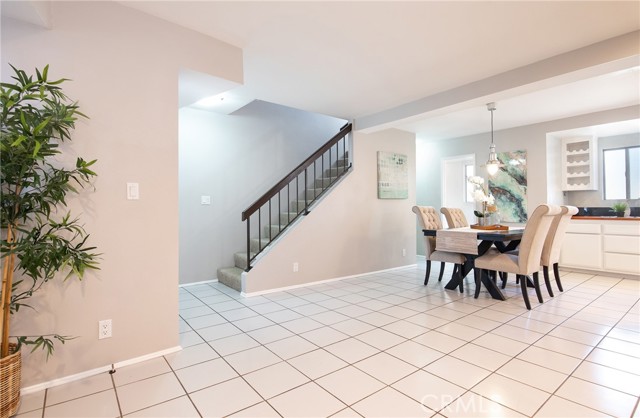 18202 Kingsdale Avenue, Redondo Beach, California 90278, 2 Bedrooms Bedrooms, ,1 BathroomBathrooms,Residential,Sold,Kingsdale,WS22015615