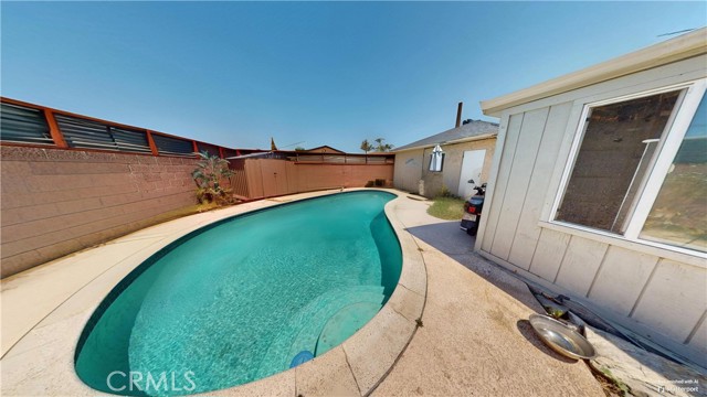 6280 Johnson Avenue, Long Beach CA: https://media.crmls.org/medias/042cf221-ba6d-420d-a48c-f790119cf5f3.jpg