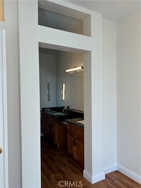 Detail Gallery Image 7 of 27 For 1020 S San Marino Way, Anaheim,  CA 92808 - 3 Beds | 2 Baths