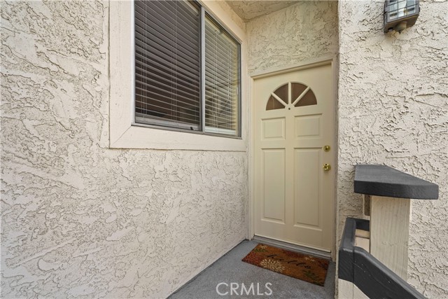 Detail Gallery Image 2 of 31 For 2486 Pleasant Way #B,  Thousand Oaks,  CA 91362 - 2 Beds | 1 Baths