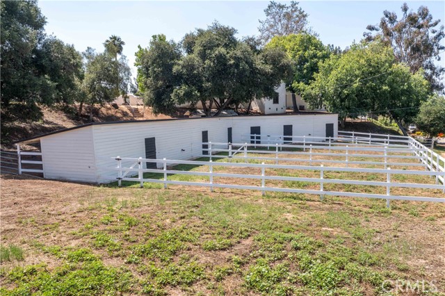 1615 Halsey Street, Redlands CA: https://media.crmls.org/medias/042e19f4-7214-4a0f-b2a9-76435a6e5612.jpg