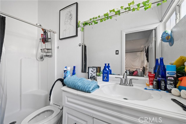 Image 12 of 60 For 930 Birch Street
