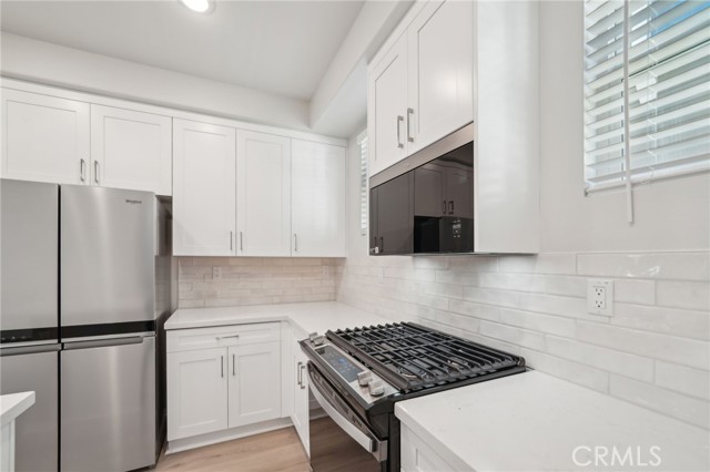 40411 Via Cava, Temecula CA: https://media.crmls.org/medias/042edb29-9174-4cfb-ab98-605d7f00e9aa.jpg