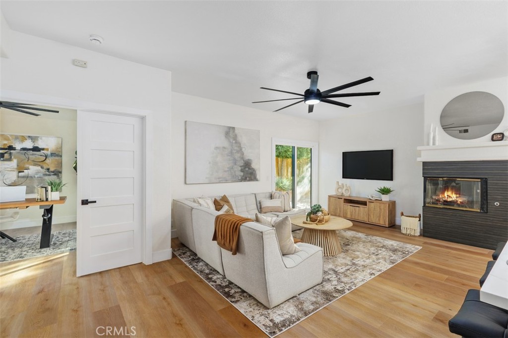 MLS #OC25270791 image #10