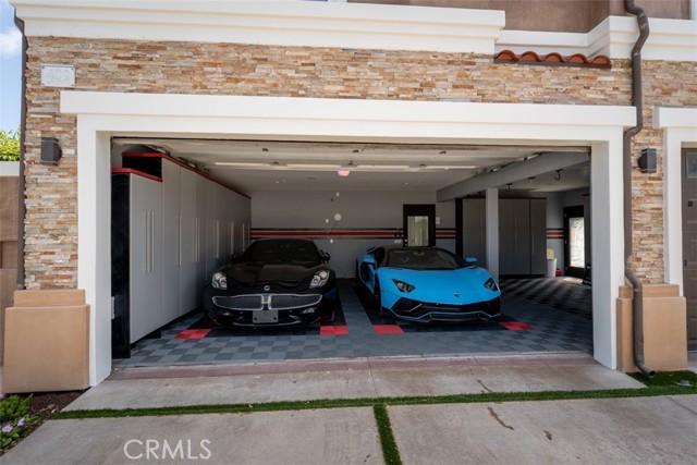 Detail Gallery Image 4 of 75 For 409 Morning Star, Newport Beach,  CA 92660 - 5 Beds | 5/1 Baths
