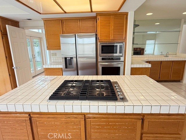 Detail Gallery Image 8 of 19 For 13332 Tiburon, Tustin,  CA 92782 - 3 Beds | 3 Baths