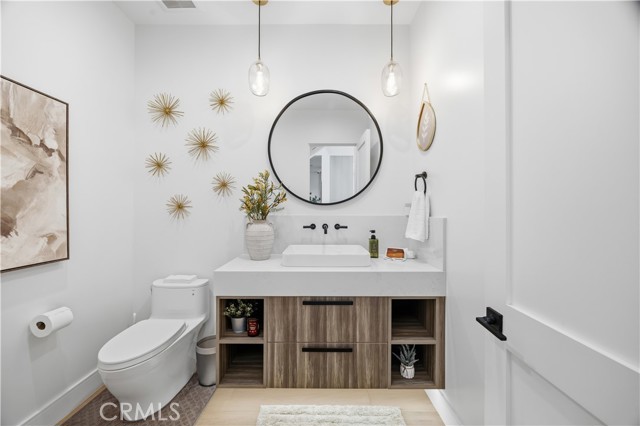 Detail Gallery Image 16 of 41 For 2504 Fisk Ln, Redondo Beach,  CA 90278 - 4 Beds | 3/1 Baths