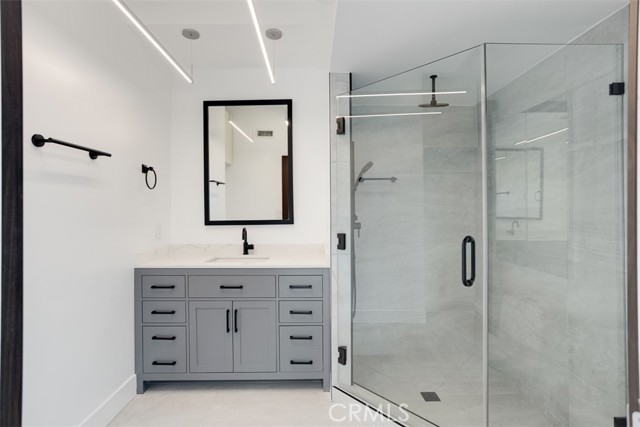 11354 Sunshine Terrace, Studio City CA: https://media.crmls.org/medias/04314af9-c474-4125-af03-483f2609e894.jpg
