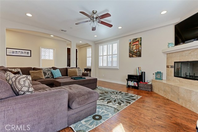 2002 Plant Avenue, Redondo Beach, California 90278, 5 Bedrooms Bedrooms, ,2 BathroomsBathrooms,Residential,Sold,Plant,SB17041609