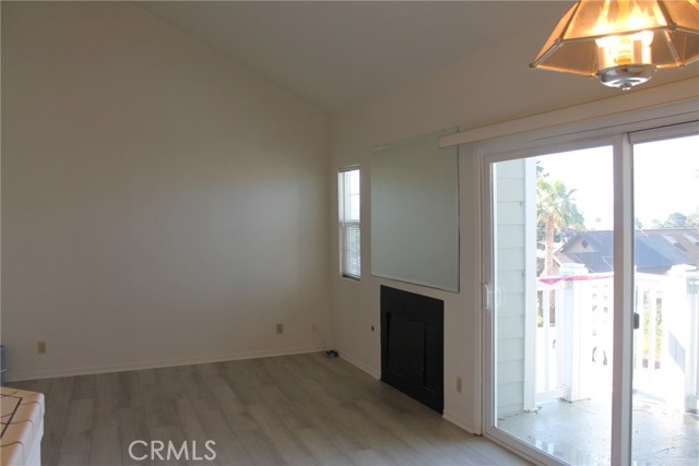 Detail Gallery Image 7 of 33 For 198 Cypress Ave #4,  Cayucos,  CA 93430 - 2 Beds | 2 Baths