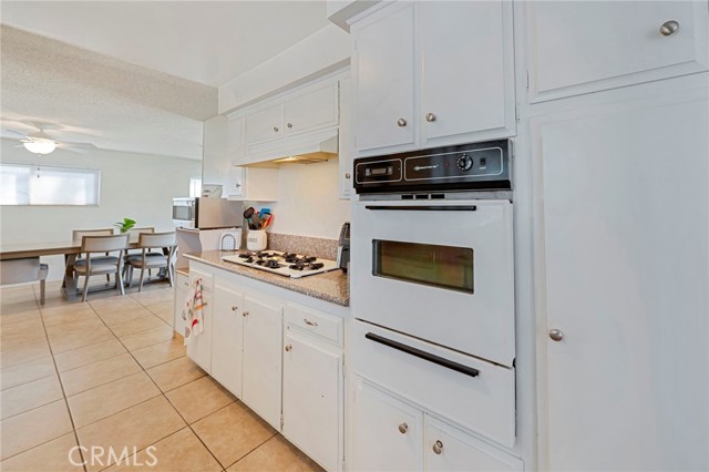 Detail Gallery Image 14 of 14 For 6302 Apple, Rialto,  CA 92377 - 4 Beds | 2 Baths