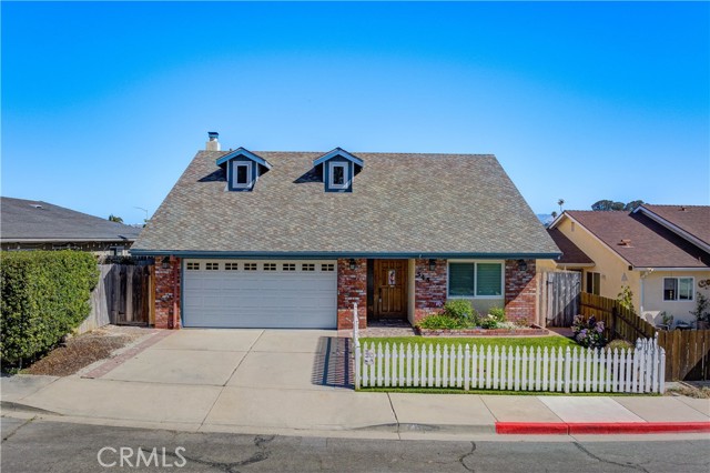 Detail Gallery Image 1 of 1 For 545 Bakeman Lane, Arroyo Grande,  CA 93420 - 4 Beds | 3 Baths