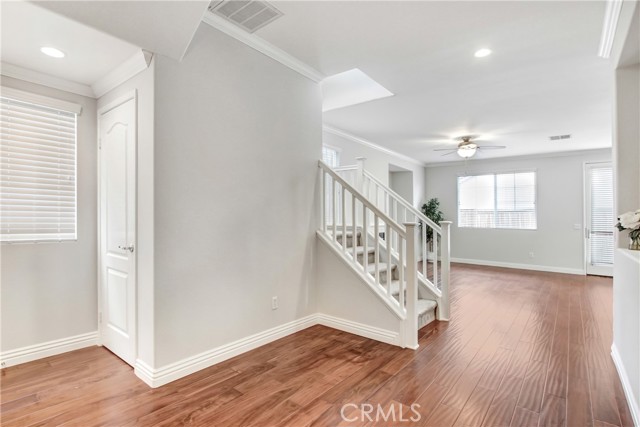 Detail Gallery Image 2 of 20 For 31561 Six Rivers Ct, Temecula,  CA 92592 - 4 Beds | 2/1 Baths