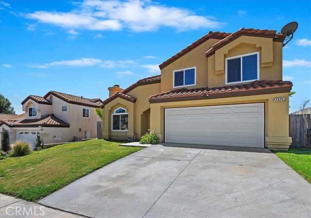 Detail Gallery Image 3 of 21 For 22309 Naples Dr, Moreno Valley,  CA 92557 - 4 Beds | 3 Baths