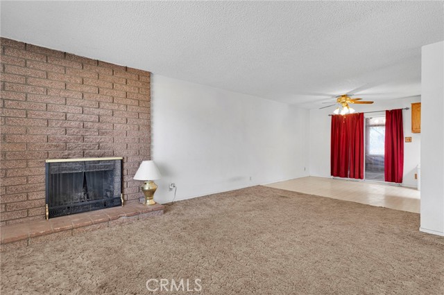 Detail Gallery Image 15 of 55 For 14775 Gayhead, Apple Valley,  CA 92307 - 3 Beds | 2 Baths