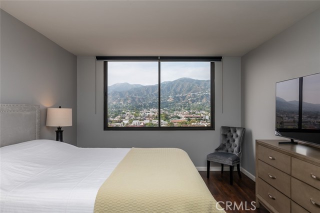 Detail Gallery Image 21 of 66 For 345 Pioneer Dr #1201,  Glendale,  CA 91203 - 2 Beds | 2 Baths