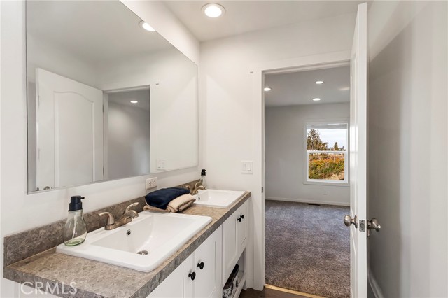 Detail Gallery Image 19 of 54 For 1562 Hemlock Ln, Paradise,  CA 95969 - 2 Beds | 2 Baths