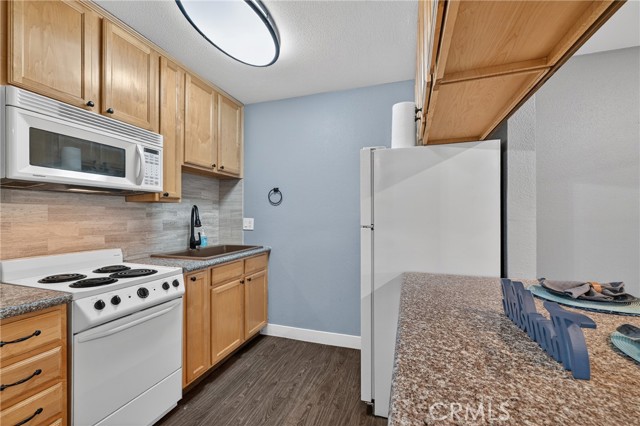 Detail Gallery Image 19 of 26 For 28661 via Las Flores #307,  Murrieta,  CA 92563 - 1 Beds | 1 Baths