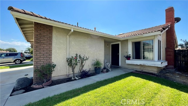 Detail Gallery Image 2 of 33 For 763 W Virginia St, Rialto,  CA 92376 - 2 Beds | 2 Baths